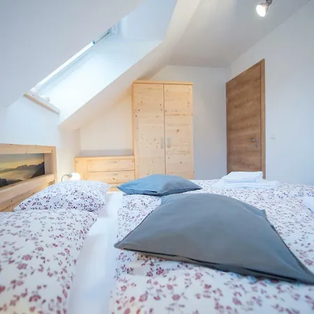 Apartmaji Strud'l Daire *