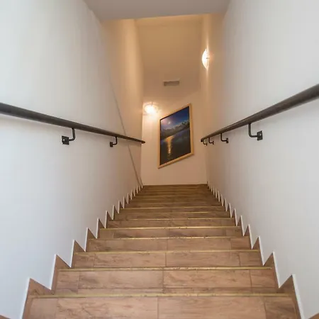 Apartmaji Strud'l *