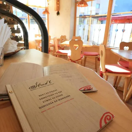 Appartamento Apartmaji Strud'l *